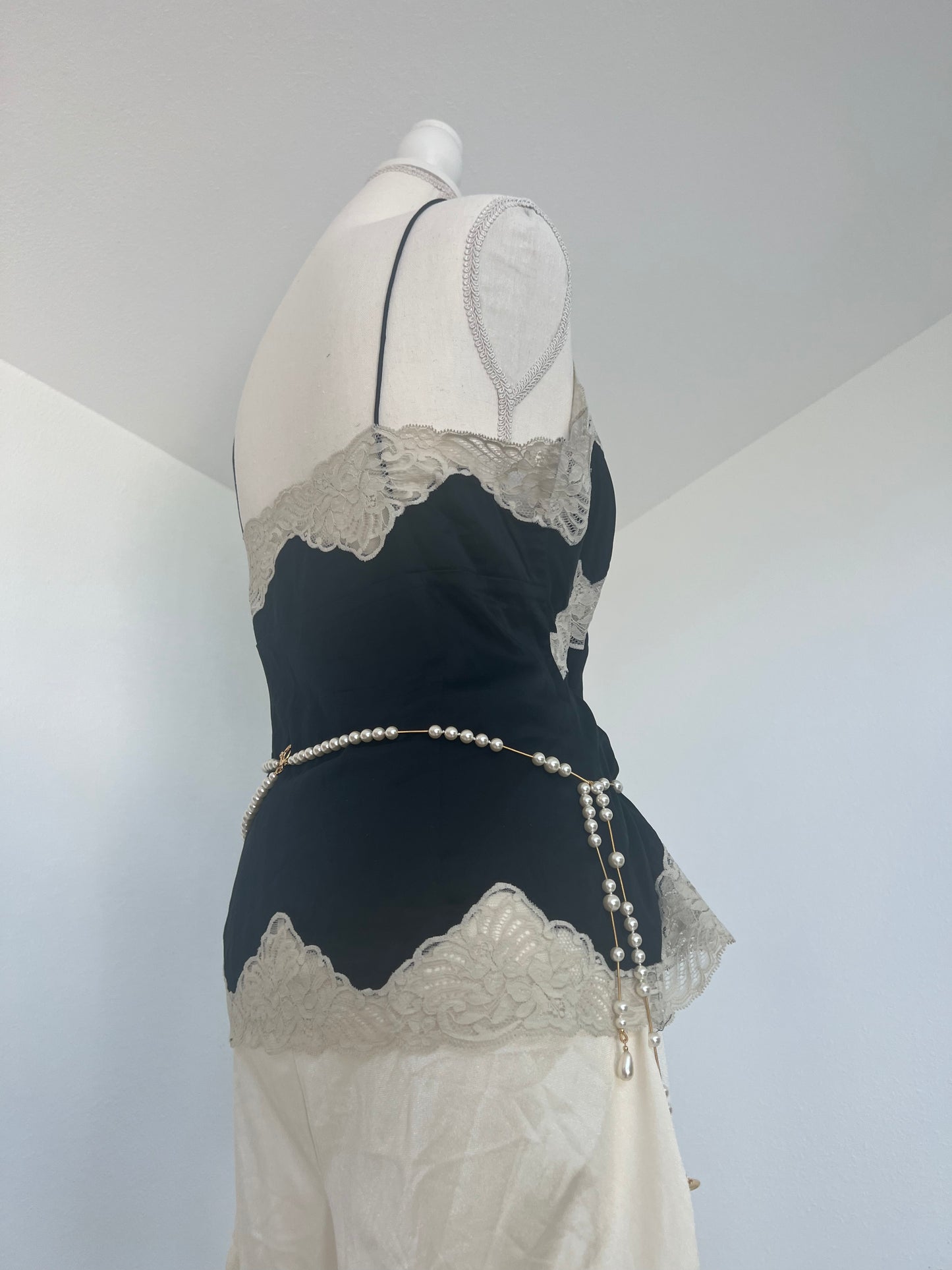 Elegant Silk Black and Cream Strappy Tank Top (L)